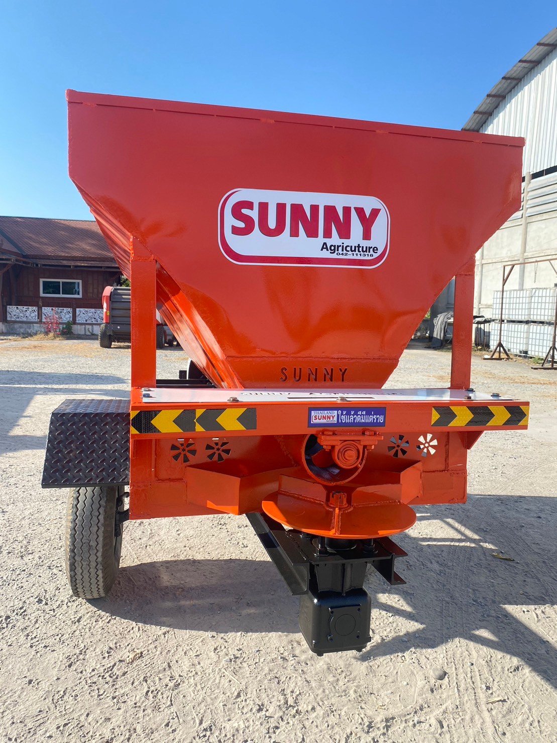 โรยขี่ไก่